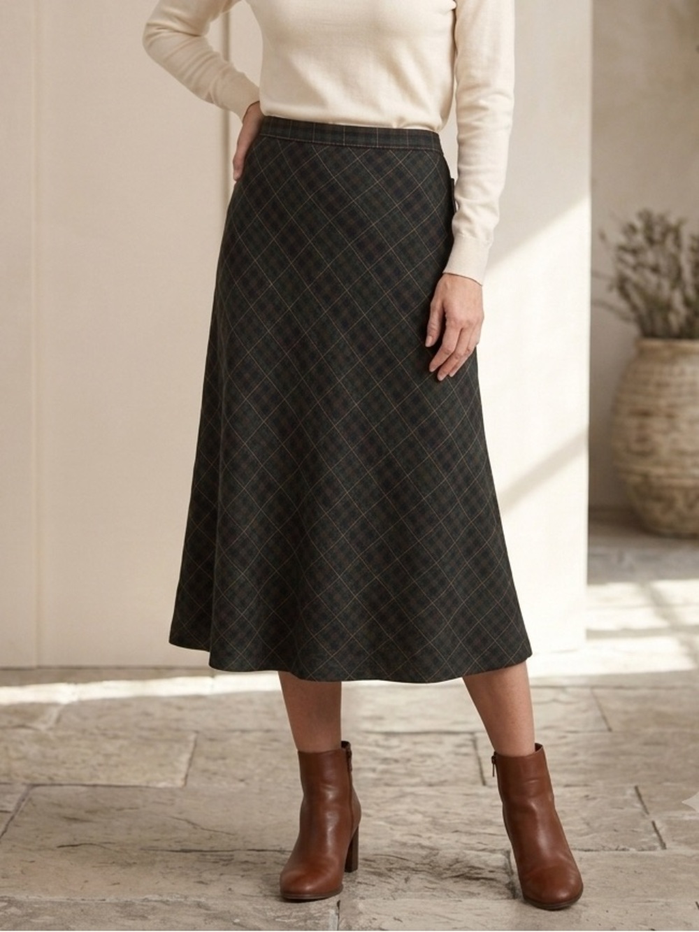 Vintage Sag Harbor Plaid Bias Cut Skirt Size 10 Green Tartan Dark Academia 90s